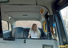 Gorgeous MILF seductress Kaira Kampen crazy xxx clip