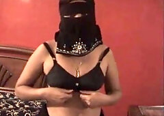 arabian wife cookie play