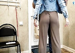 I met a beauty, and this babe turned out to be a nymphomaniac and dragged me to her so that I cum in her pu