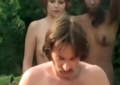 Amateur outdoor fuck from dawn to dusk
