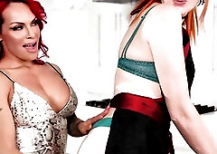 Nasty Honey Hooks Up With Trans