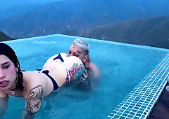 Tinder Date Ends In Outdoor Sex With Chicamocha Cannon In The Background