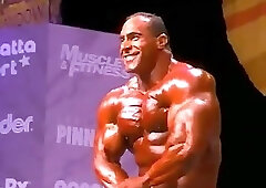 Nasser El-sonbaty Sexy Posing @ 1998? Mr. Olympia