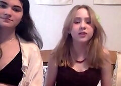 Hot  Teens Flashing on Webcam