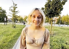 Public deep throat from an admirer with a city view