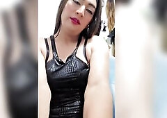 Captivating, rich milk from a transvestite