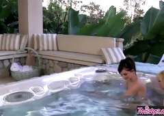 Hottie Jana Jordan Lily Carter Plays With The Girls In The Hot Tub