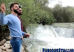 Hung hunk gets railed