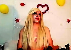 Blonde mature with big boobs masturbates in bed