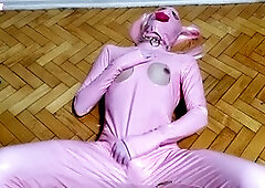 Trap, latex shemale