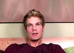 Solo: Blond Pubes Teasing, Dennis Delivering