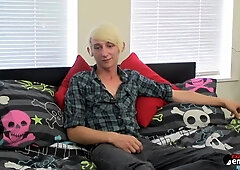 Max Brown Wanks Off on Camera - Max Brown Wanks Off