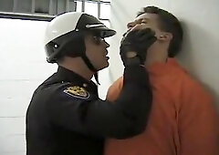 Cop Wrestle - Scott Davis Vs David Pierre