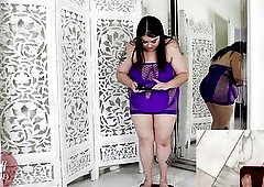 My Quarantine Weight Gain with UNCOMMON Weigh In - PREVIEW - Bulky big beautiful woman Sydney Screams
