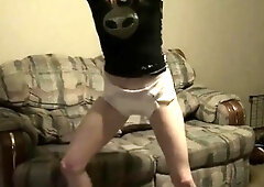 Natalia: Plays With Saggy Wet Diaper