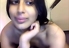 Indian shemale babe shows her amazing assets