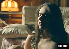 Frenzied stepmom uses a vibrator & spit to cum hard in the bath