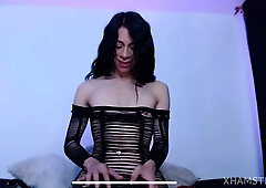 valerii__fox_69 Le pagó el total de su meta y me hace el súper Show con Leche incluida❤️✌️