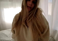 My Roommate Seduced Me while Everyone was Studying