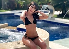 Sexy beautiful ass brunette babe outdoor solo