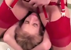 Hot amateur babes in lingerie enjoy a wild lesbian threesome