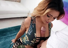 Big dick feels so good between natural boobs of Serena Skye