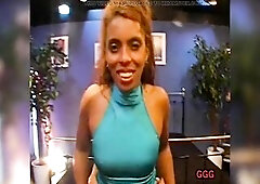 A sultry vixen with a thick bush widens her legs wide, teasing her juicy shaggy cunt in advance of devouring dong hungrily. That babe desires a giant 