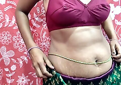 Sexy Housewife Saree Wearing And Boobs Press By The Servant