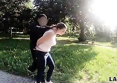 LAW4k. Patrol catches alluring thief Sofia Lee and bangs