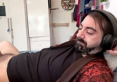 Lextalon goes commando for fun