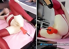 Lisa Essex experiences anal bliss with the plumbing machine