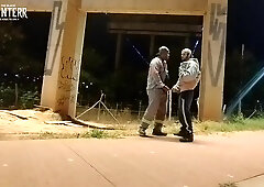 Motorcyclist watches employee urinating, returns and offers a fellatio