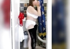 Hawt Morning Salute, Pee and JOI Evenings: Breasty GILF and Her Visitor