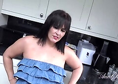 Playful Latina BBW housewife Montse gives a deep-throat blowjob in the kitchen