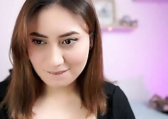 Cute blonde amateur webcam teen masturbating