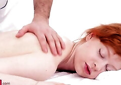 Redhead hotty tries a fresh massage