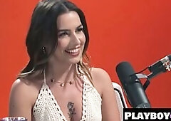 Hot tiny breasts chick masturbated and enjoyed solo action