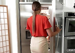 Lustful Blonde Hawaiian Gizelle Blanco Catches Her Hubby Fucking A Watermelon