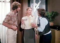 A behind-the-scenes look at the interactions, sex lives, dreams, and craves of the employees, models, and photographers of an ad agency representing t