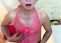 Transgender Oanh Le wears sexy porn clothes and makes a can of fuck extremely pleasure
