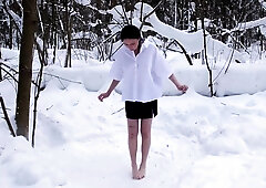 Kris - Snow Submission (WMV - UHD)
