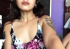 Amateur brunette teen katie foot fetish on big dildo