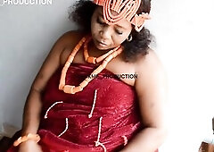 Queen Vusi at it afresh