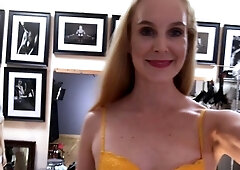 Mature blonde in stockings dildos her sweet cunt