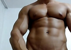 Birica : Handsome Romanian Bodybuilder Jerks Off