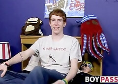 dude with red hair gets interviewed before a solo session