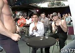 Helping of a Stripper with a Huge Cock: A Gays' Guide to Big Cocks