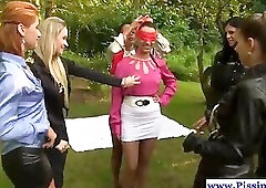 Piss babes bathing outdoors in goldenshower