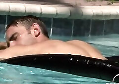 [highperformancemen] Wet n' Wild