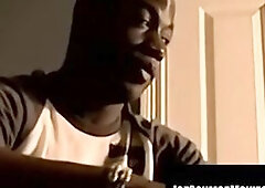 Inked chubby amateur fists cock till cumming satisfied